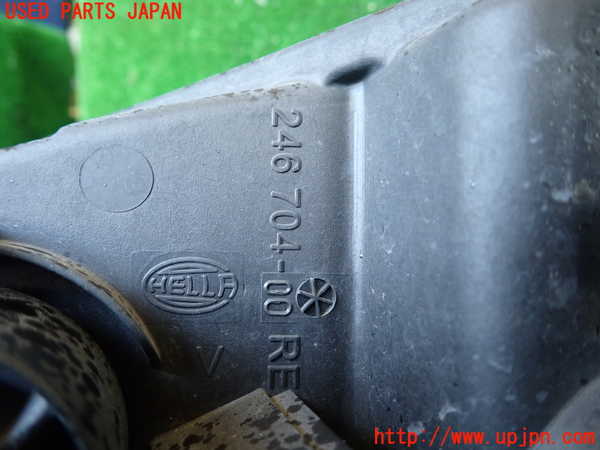 1UPJ-9234671130]ベンツ ビアノ(Viano) W639 (639811)右ヘッドライト ハロゲン 中古_4