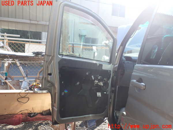 1UPJ-9234671260]ベンツ ビアノ(Viano) W639 (639811)左前ドア 中古 SAINT-GOBAIN SEKURIT M75 43R-000016_4