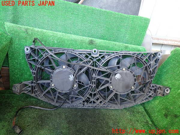 1UPJ-9234676836]ベンツ ビアノ(Viano) W639 (639811)電動ファン1 中古_2