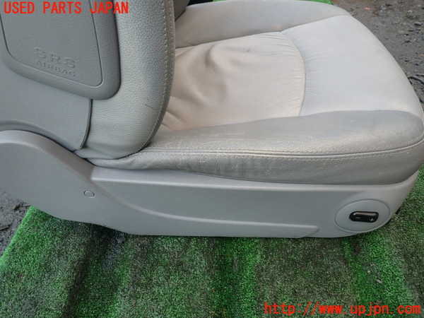 1UPJ-9234677035]ベンツ ビアノ(Viano) W639 (639811)運転席シート 中古_4