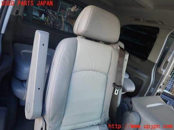 1UPJ-9234677145]ベンツ ビアノ(Viano) W639 (639811)右2列目シート 中古_2