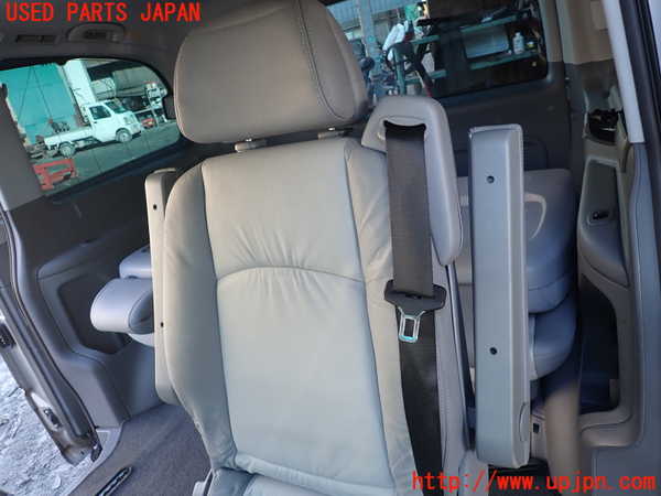 1UPJ-9234677175]ベンツ ビアノ(Viano) W639 (639811)左2列目シート 中古_2