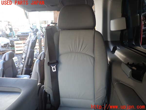 1UPJ-9234677265]ベンツ ビアノ(Viano) W639 (639811)左3列目シート 中古_2