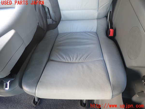 1UPJ-9234677265]ベンツ ビアノ(Viano) W639 (639811)左3列目シート 中古_3