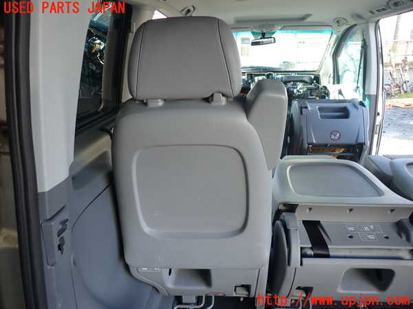 1UPJ-9234677265]ベンツ ビアノ(Viano) W639 (639811)左3列目シート 中古_4