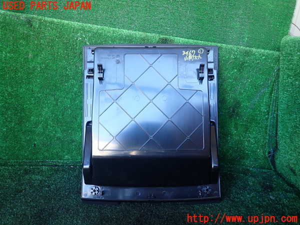 1UPJ-9234677841]ベンツ ビアノ(Viano) W639 (639811)小物入れ1 中古_4