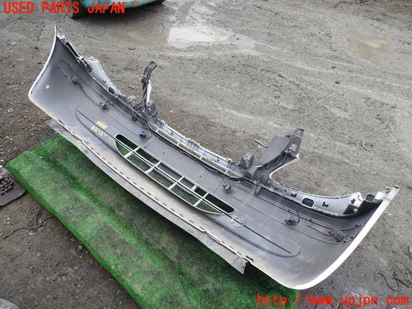 1UPJ-9234681010]ベンツ V350 W639 (639811C)フロントバンパー 中古_4