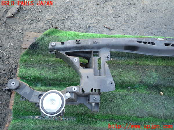 1UPJ-9234681040]ベンツ V350 W639 (639811C)アッパーコアサポート 中古_3