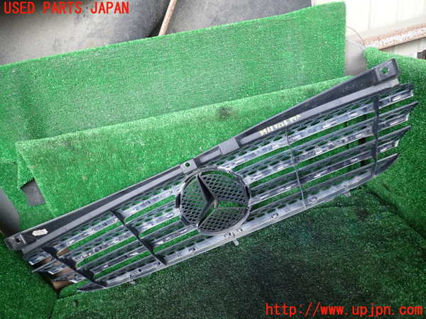 1UPJ-9234681050]ベンツ V350 W639 (639811C)ラジエターグリル 中古_2