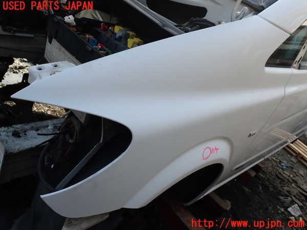 1UPJ-9234681082]ベンツ V350 W639 (639811C)左前フェンダー 中古_3