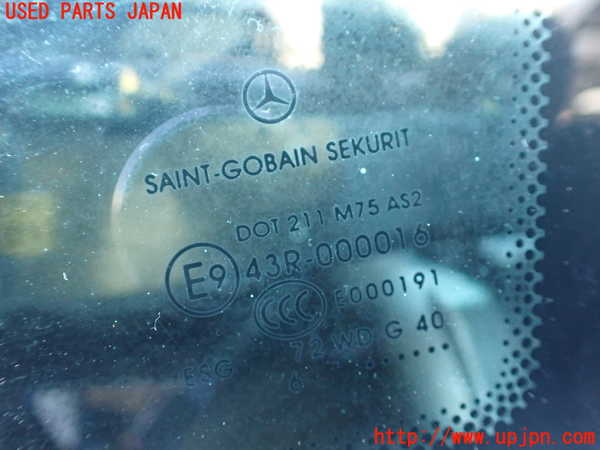 1UPJ-9234681202]ベンツ V350 W639 (639811C)左フロント三角窓ガラス 中古 SAINT-GOBAIN SEKURIT M75 43R-000016_2