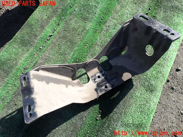 1UPJ-9234685296]ベンツ V350 W639 (639811C)メンバー1 中古_2