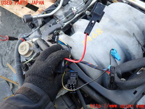 1UPJ-9234682010]ベンツ V350 W639 (639811C)エンジン 112M37 中古_3