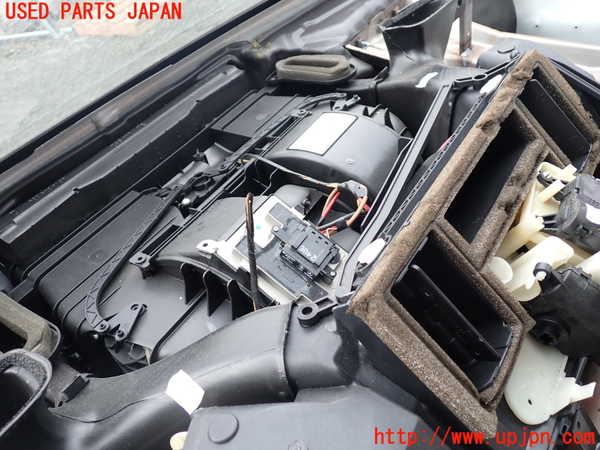 1UPJ-9234686081]ベンツ V350 W639 (639811C)エバポレーター1 中古_2