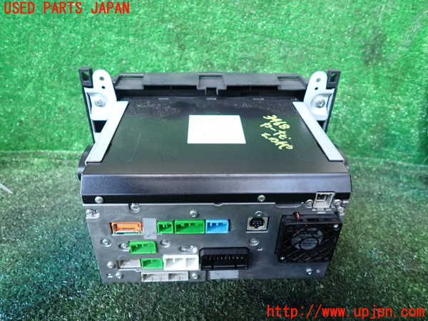 1UPJ-9234686589]ベンツ V350 W639 (639811C)カーナビゲーション HDD 中古_3