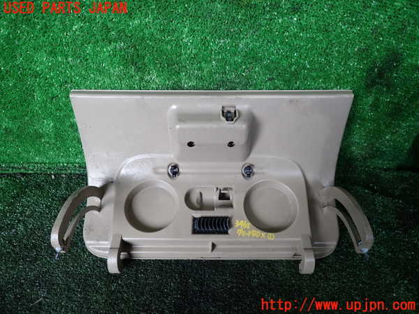 1UPJ-9234687516]ベンツ V350 W639 (639811C)グローブボックス1 中古_3