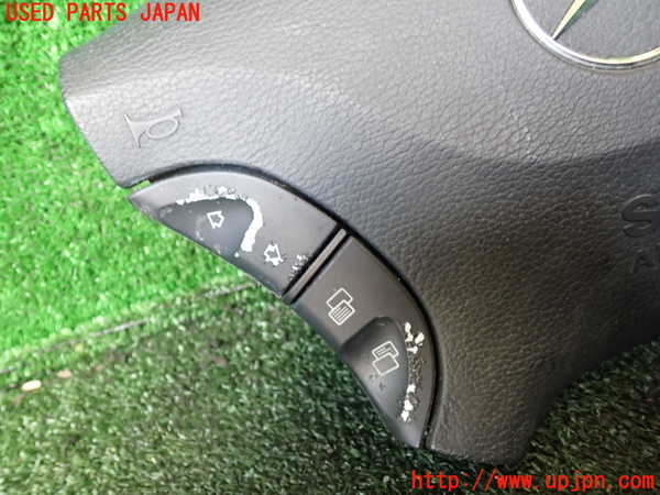 1UPJ-9234687865]ベンツ V350 W639 (639811C)運転席側エアバッグカバー 中古_3