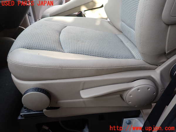 1UPJ-9234687065]ベンツ V350 W639 (639811C)助手席シート 中古_4