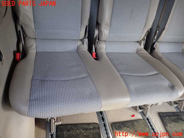 1UPJ-9234687235]ベンツ V350 W639 (639811C)右3列目シート 中古_3