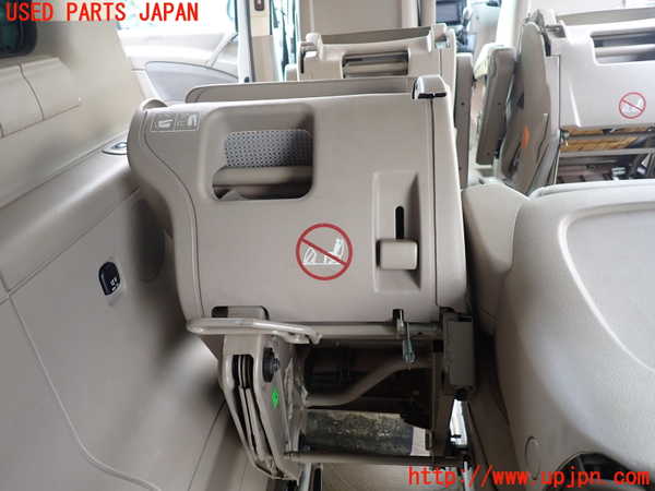1UPJ-9234687265]ベンツ V350 W639 (639811C)左3列目シート 中古_5