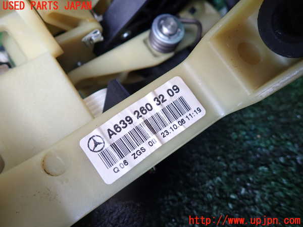 1UPJ-9234687555]ベンツ V350 W639 (639811C)ATシフトレバー 中古_4