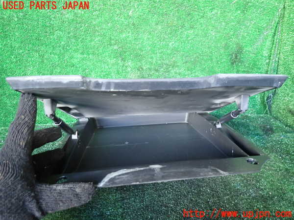 1UPJ-9234687841]ベンツ V350 W639 (639811C)小物入れ1 ジャンク_5