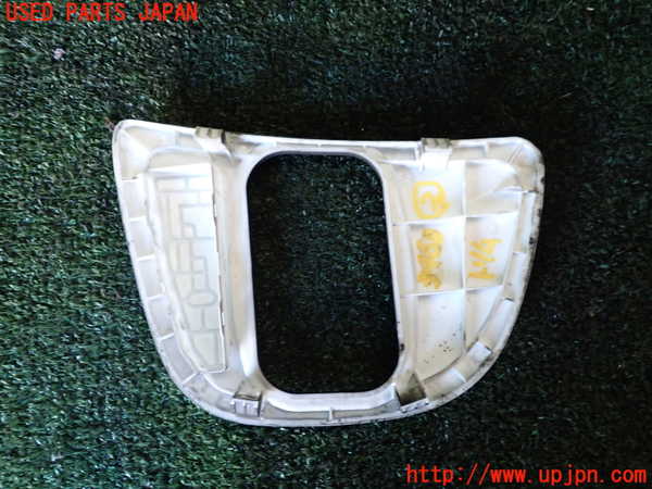 1UPJ-9234687692]ベンツ V350 W639 (639811C)内装トリム類2 中古_3