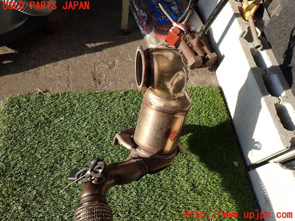 2UPJ-9234692661]アウディ・A1 スポーツバック(8XCZE)触媒1 中古_2