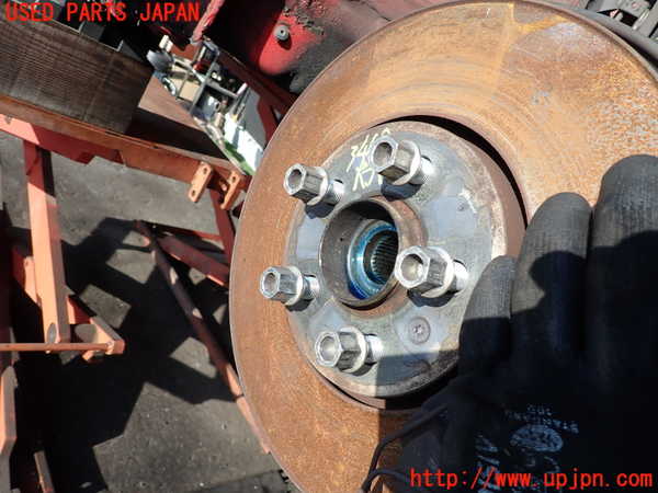 2UPJ-9234694290]アウディ・A1 スポーツバック(8XCZE)右フロントナックルハブ 中古_3