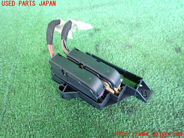 2UPJ-9234696743]アウディ・A1 スポーツバック(8XCZE)ヒューズボックス3 中古_2