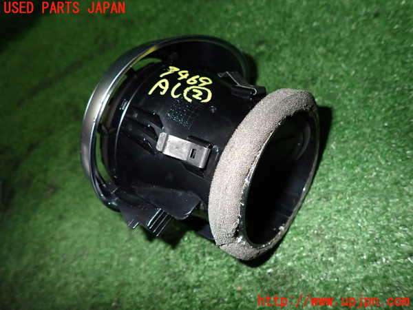 2UPJ-9234697527]アウディ・A1 スポーツバック(8XCZE)エアコン吹き出し口2 中古_2