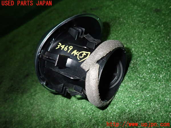 2UPJ-9234697528]アウディ・A1 スポーツバック(8XCZE)エアコン吹き出し口3 中古_2