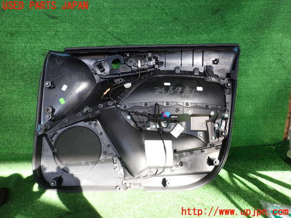 2UPJ-9234691264]アウディ・A1 スポーツバック(8XCZE)左前ドア内張り 中古_3