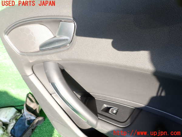 2UPJ-9234691294]アウディ・A1 スポーツバック(8XCZE)右後ドア内張り 中古_2