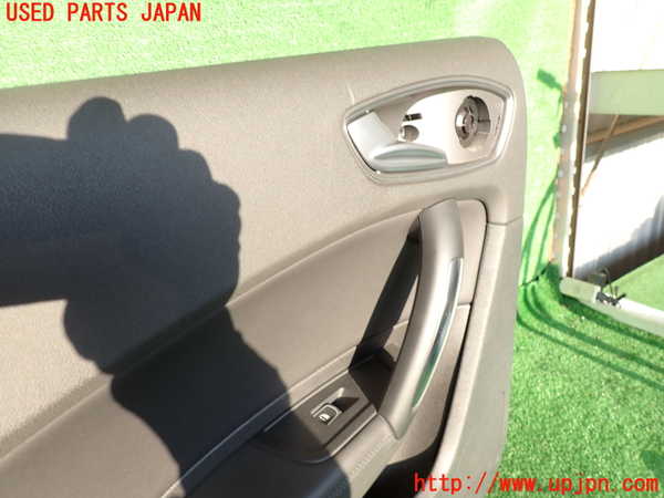 2UPJ-9234691324]アウディ・A1 スポーツバック(8XCZE)左後ドア内張り 中古_2