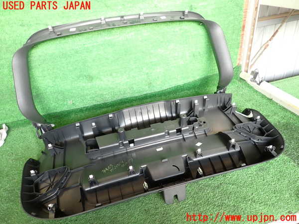 2UPJ-9234691578]アウディ・A1 スポーツバック(8XCZE)バックドア内張り 中古_3