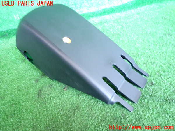 2UPJ-9234697905]アウディ・A1 スポーツバック(8XCZE)コラムカバー 中古_2