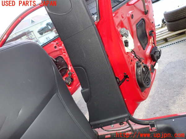 2UPJ-9234697665]アウディ・A1 スポーツバック(8XCZE)右センターピラートリム 中古_3