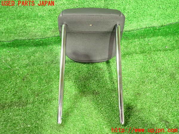 2UPJ-9234697130]アウディ・A1 スポーツバック(8XCZE)真中2列目ヘッドレスト 中古_2
