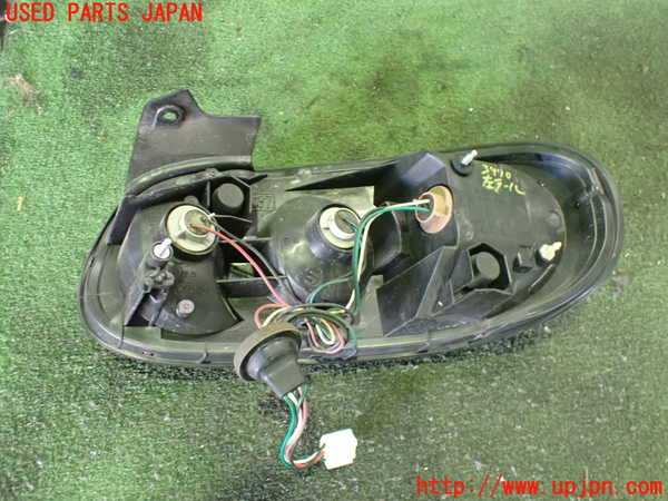 2UPJ-9234701536]ロードスター(NB8C)左テールランプ 中古_4