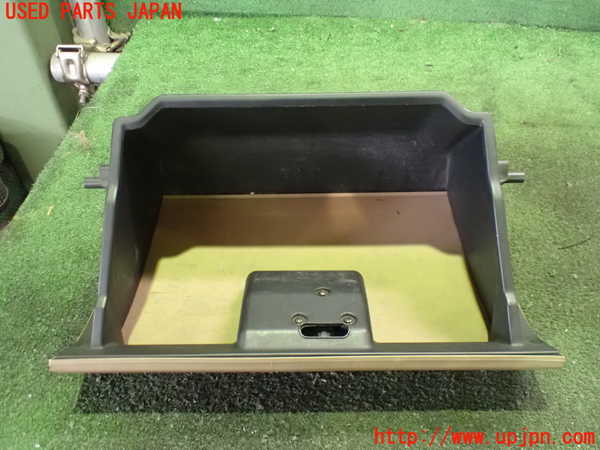 2UPJ-9234707516]ロードスター(NB8C)グローブボックス1 中古_3