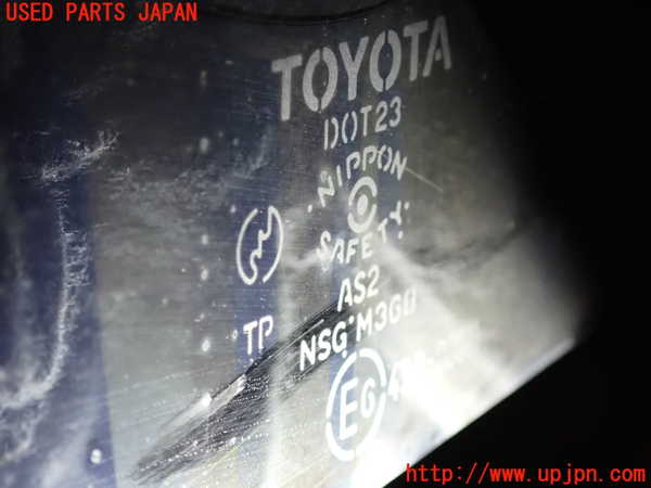 2UPJ-9234721380]MR2(AW11)右クォーターガラス (M3G8) 中古_3