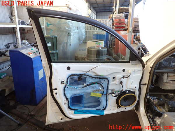 2UPJ-9234731260]マークX(GRX120)左前ドア 中古 NSG M5O8_5