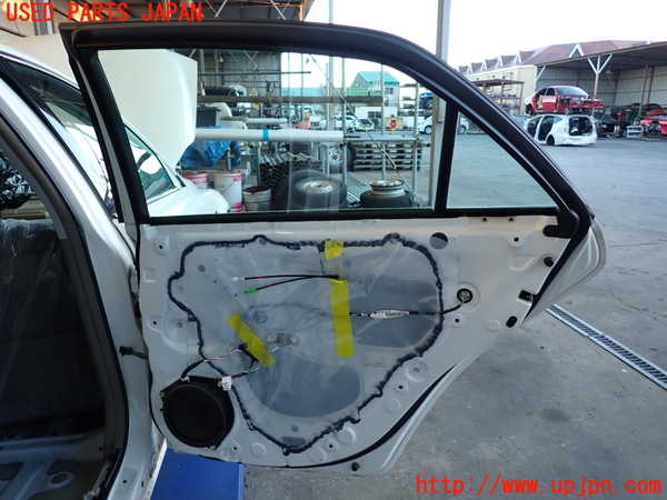 2UPJ-9234731290]マークX(GRX120)右後ドア 中古 NSG M4O8_5