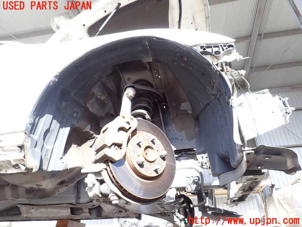 2UPJ-9234731090]マークX(GRX120)右前フェンダーライナー 中古_2