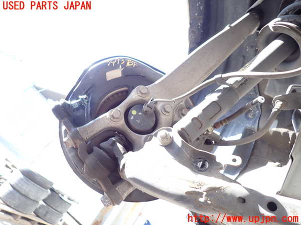 2UPJ-9234734290]マークX(GRX120)右フロントナックルハブ 中古_2