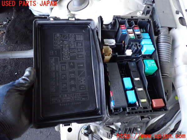 2UPJ-9234736742]マークX(GRX120)ヒューズボックス2 中古_2