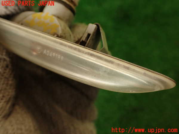 2UPJ-9234741160]BMW X3(PC25)(E83系)右ウィンカーレンズ 中古_4