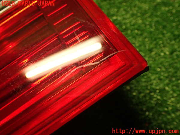 2UPJ-9234741550]BMW X3(PC25)(E83系)右リアフィニッシャー 中古_3