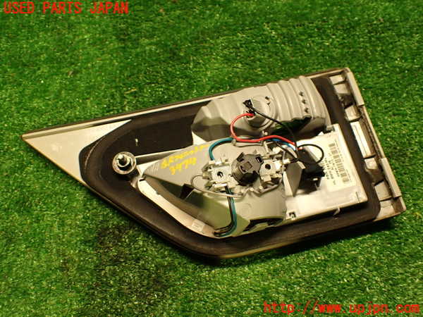 2UPJ-9234741552]BMW X3(PC25)(E83系)左リアフィニッシャー 中古_2